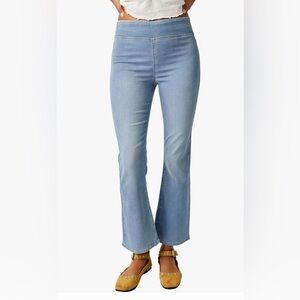 nwt! free people we the free in my feelings mid rise crop boot size xs